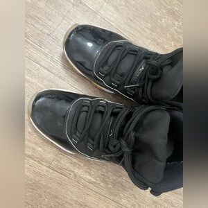 Jordan 11 jubilee size 10